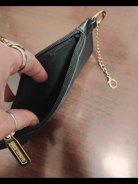 Michael Kors Black Leather Change Wallaey with Gold-Tone Hardware - Picture 3 of 3